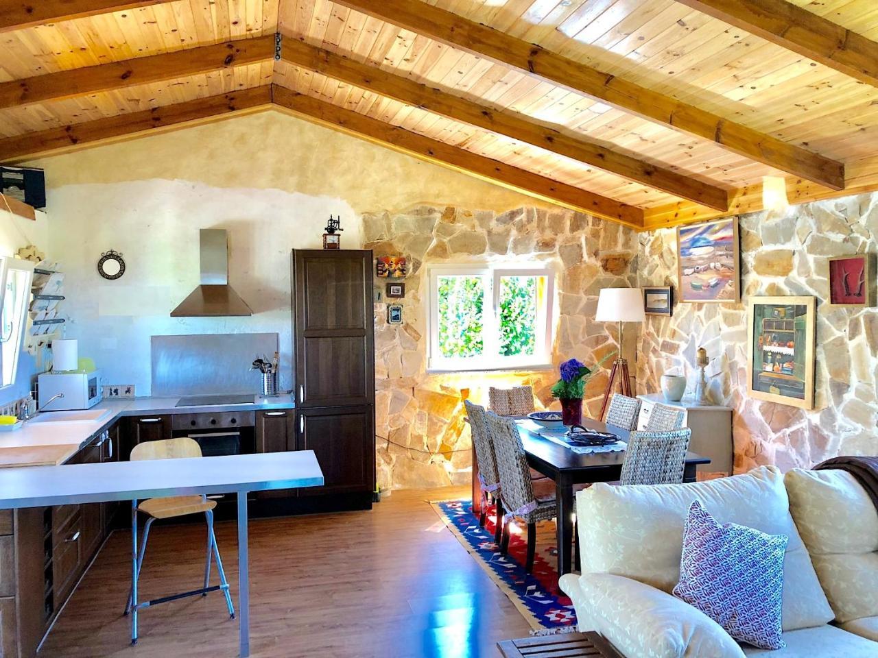 Vila Camelia Casina Rural Albuerne Exteriér fotografie